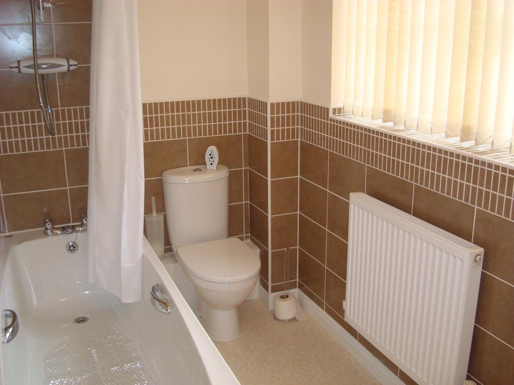 At Home In The City Serviced Apartments Newport Exteriör bild